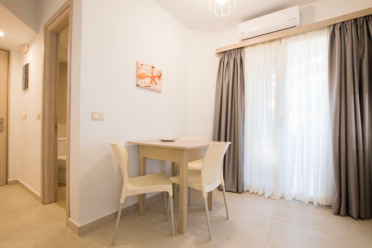 Porfyris Studios And Apartments Karpathos Exterior photo